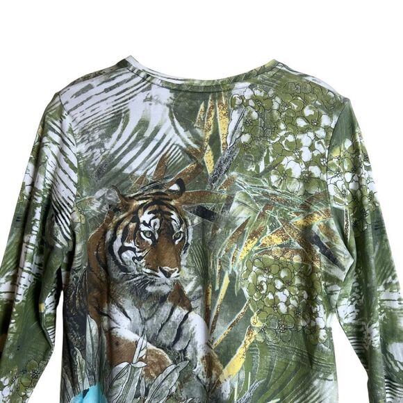 3 for $30! Alia tiger print graphic shirt - Picture 5 of 5